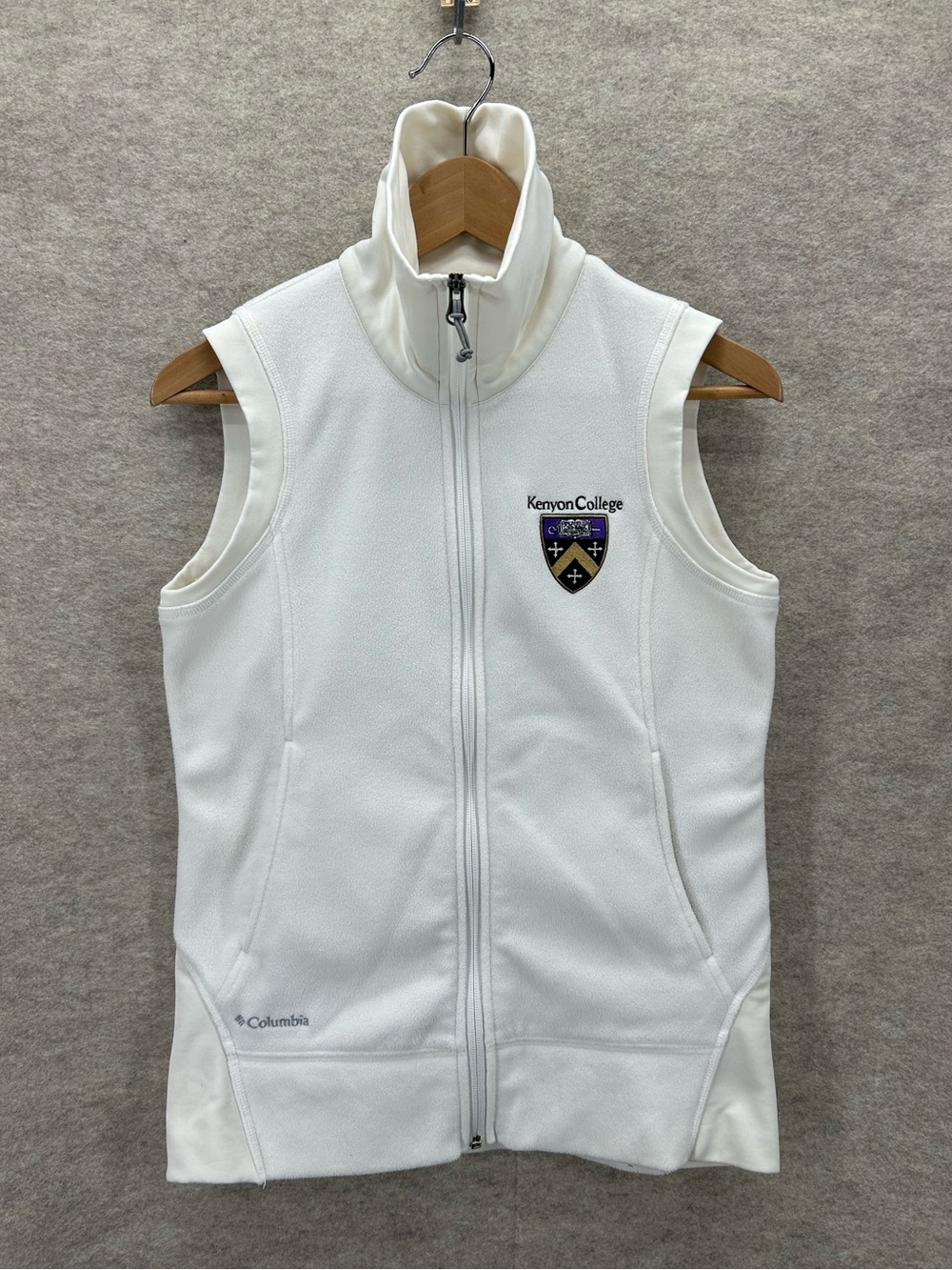 Columbia Women's fleece vest embroidered Kenyon College small white gorpcore